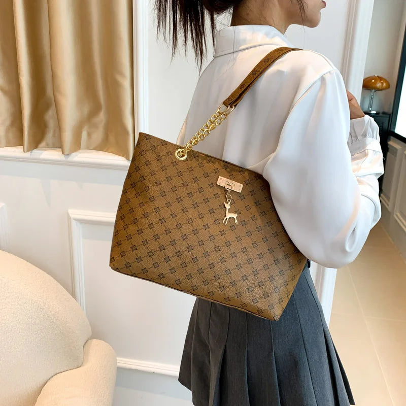 Everyday Urban Leather Large Tote